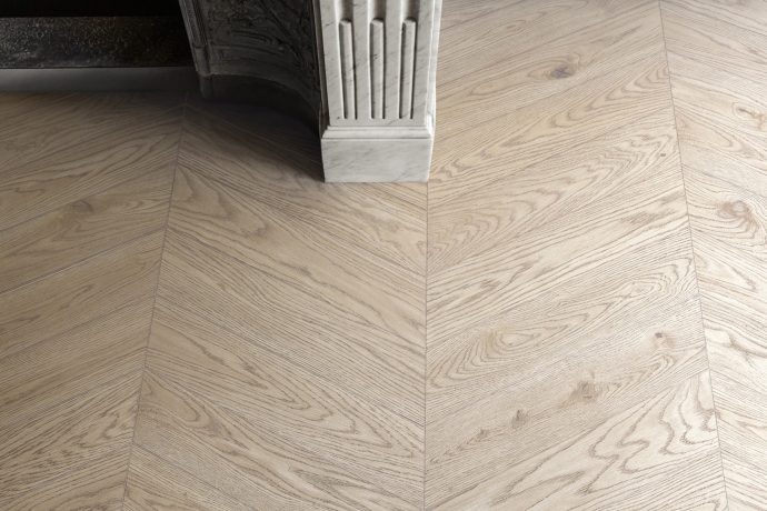 Sand Dolomite oak chevron