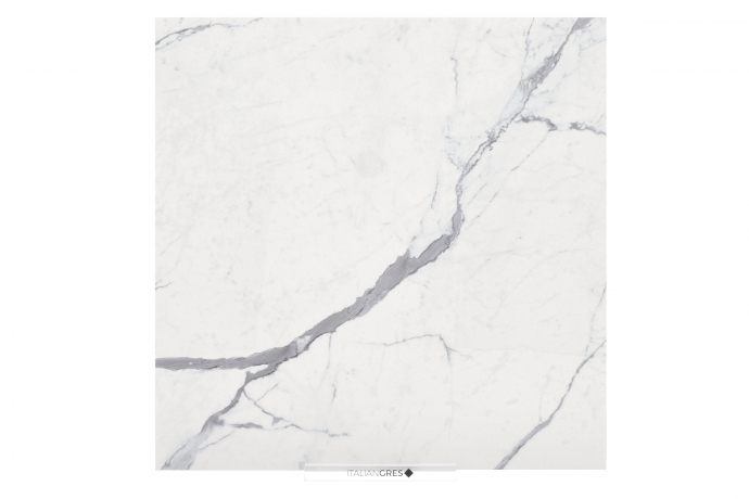 Glossy Statuario marble with diagonal grey lines