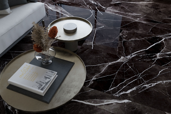 Noir Calacatta glossy Marble