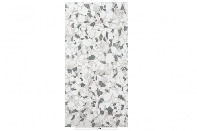 Terrazzo green matt