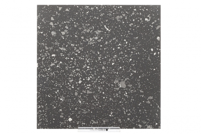 Terrazzo Nero Opaco Full-Body